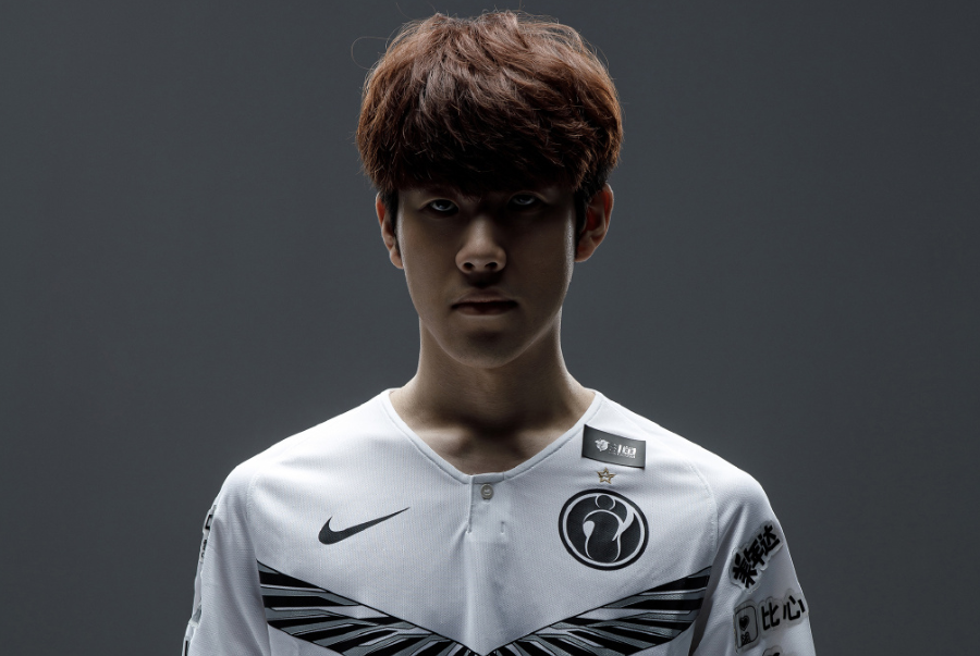 Homme：把芮尔和沙皇一起放出来是我的锅，没拿大满贯是我没做好